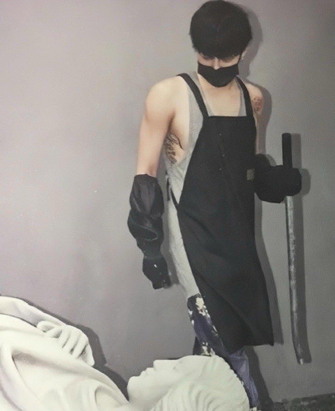 哥的胸膛志龙欧巴的肌肉show time我宣布这位哥就是韩国必吃榜top1权志龙