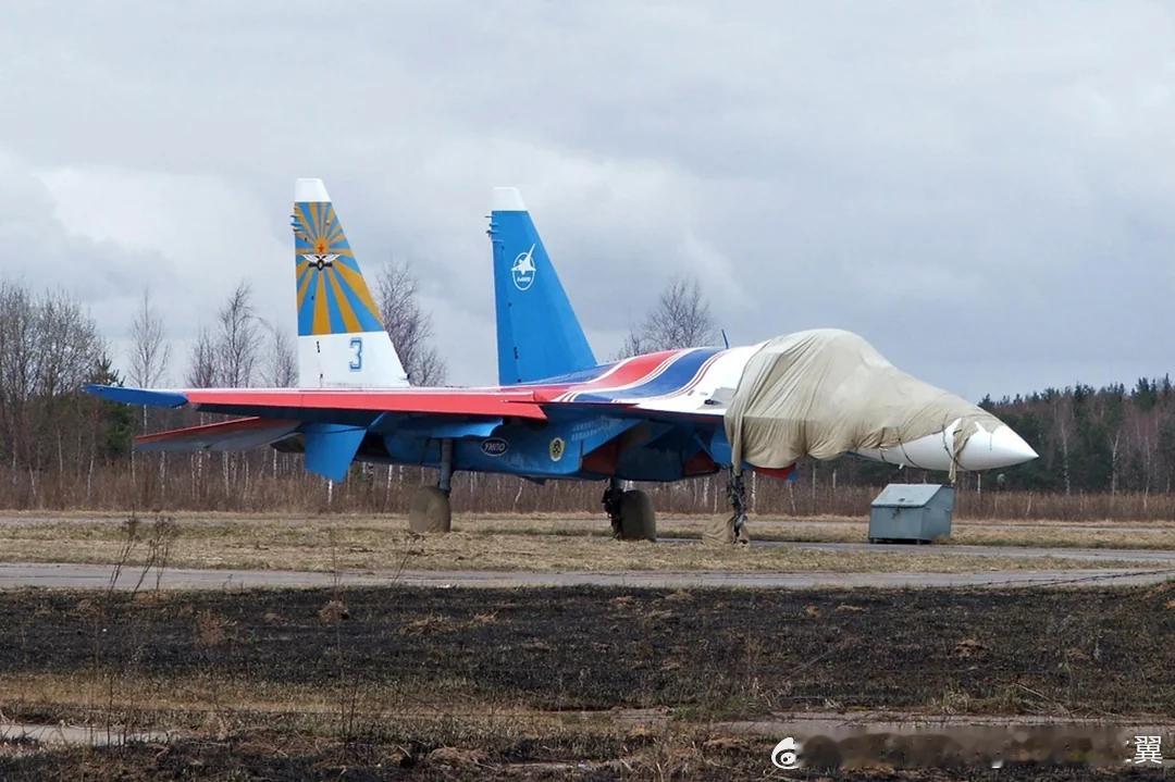 烽火问鼎计划 仅有的3架生产型苏-27M（老Su-35）中，有2架曾服役于俄罗斯