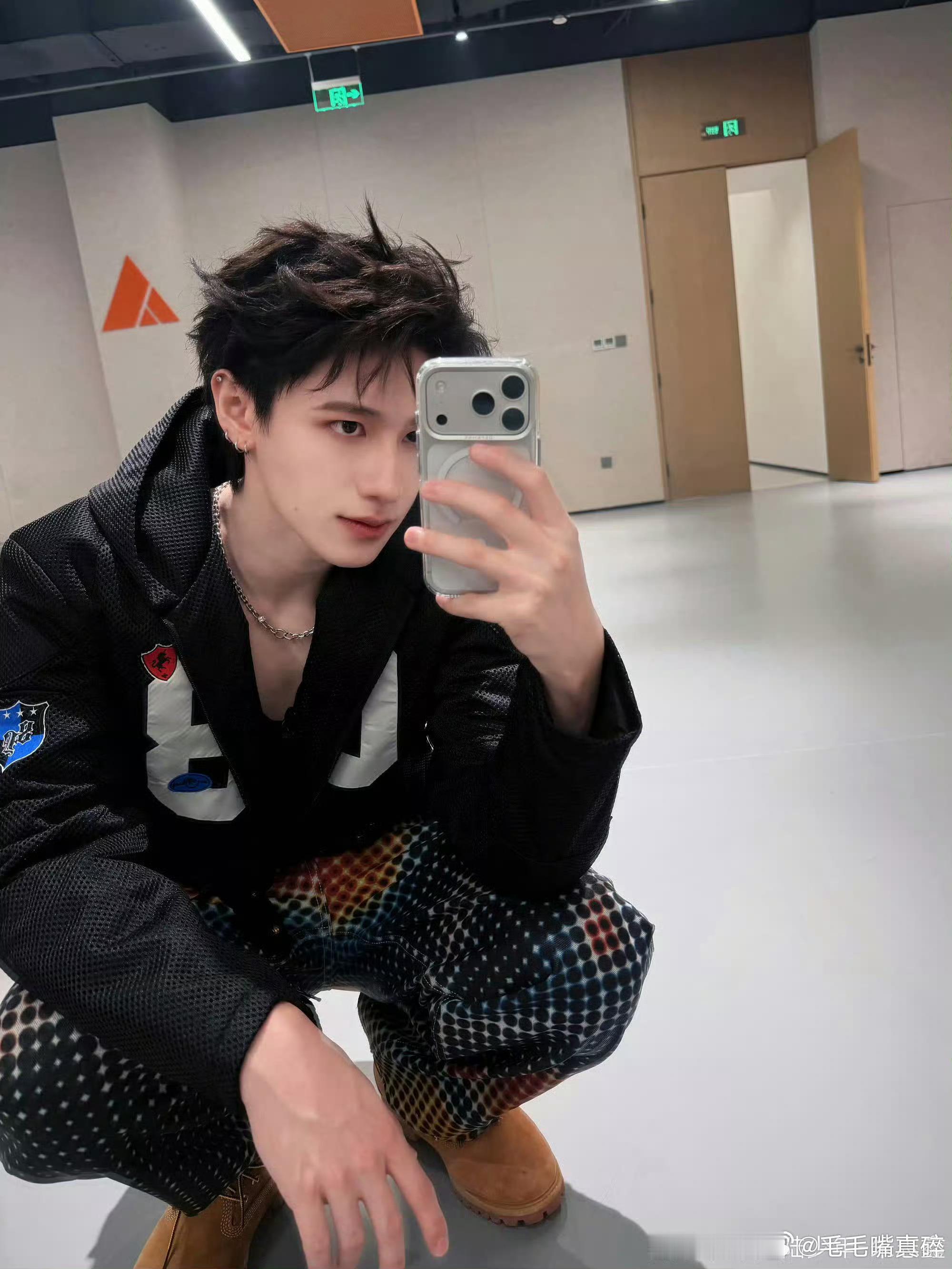 围观全程，朱志鑫051，无妄之灾，有些家粉丝，别闹了，回去吧朱志鑫