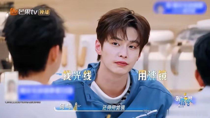 何与这次说说大实话了健身照片不是想拍就能拍出来的而是要挑选最佳时间，也就是充血的