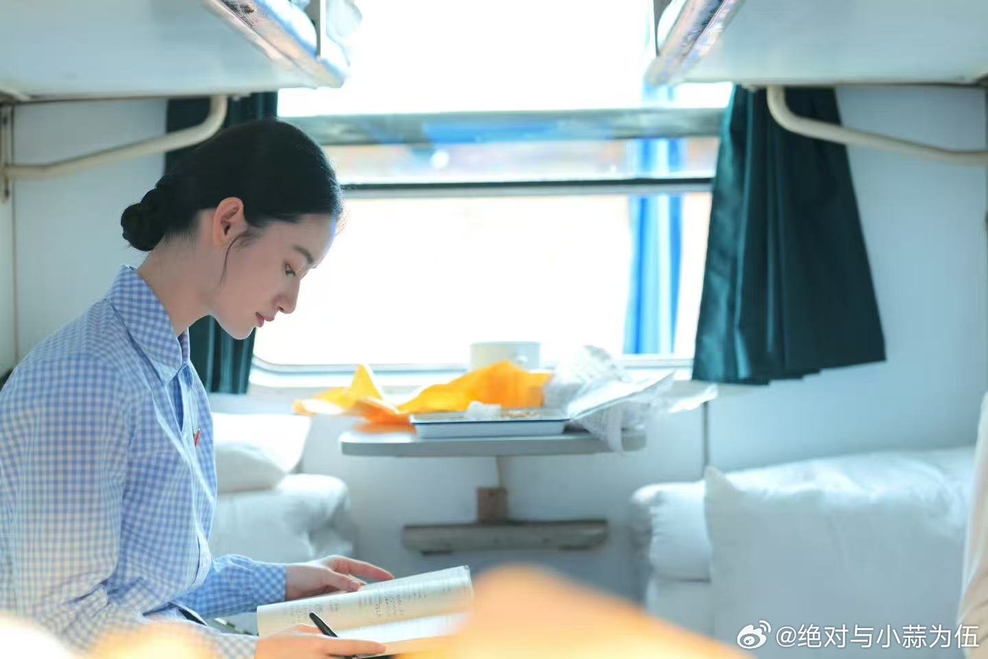 郭晓婷言之有物 每一次采访都能看出她的真诚与功底，不空洞、不敷衍，句句说到点上。