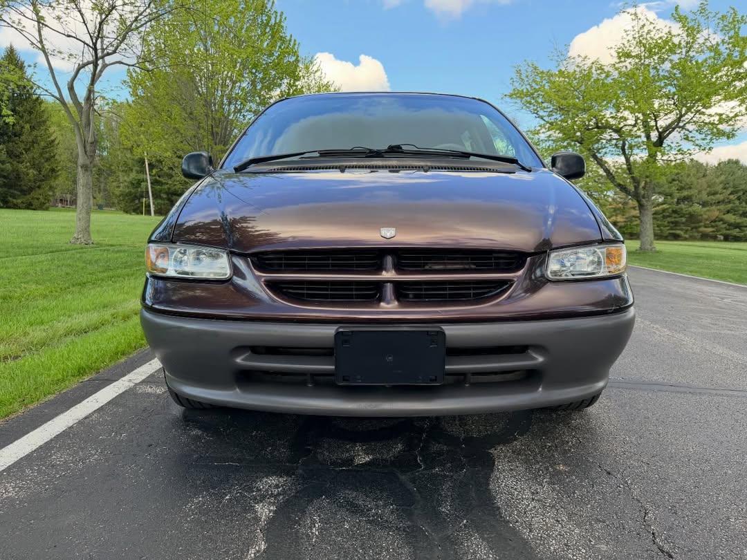 道奇大捷龙（Dodge Grand Caravan）是定义了现代“MPV”概念的