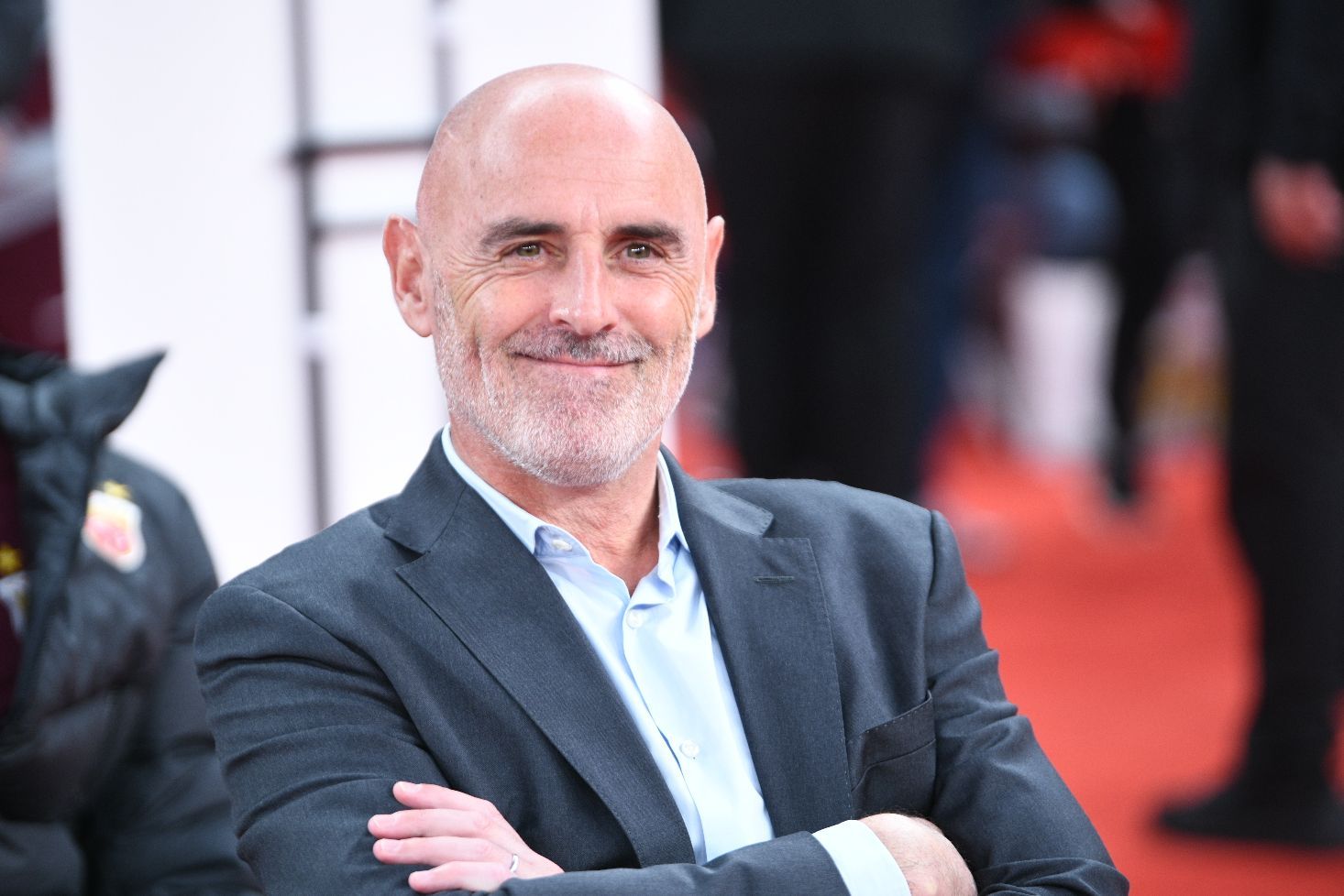 中超各项最佳评选中，穆斯卡特因在4月德比赛后吃到过纪律处罚罚单而无缘当时，光头提