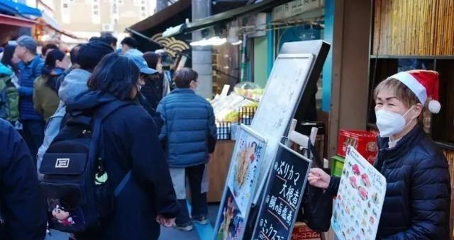 日本老百姓最近买米买蛋可真头疼！到12月底，5公斤一袋大米平均要4300多日元，