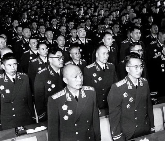 他走过长征，打过抗战，离休后享受副军职待遇，55年为何仅授上校
在开国将帅的历史