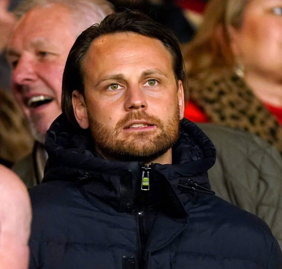 📢 最新消息：克里斯托弗·维维尔在幕后极力推动朱利安·纳格尔斯曼成为曼联主教练