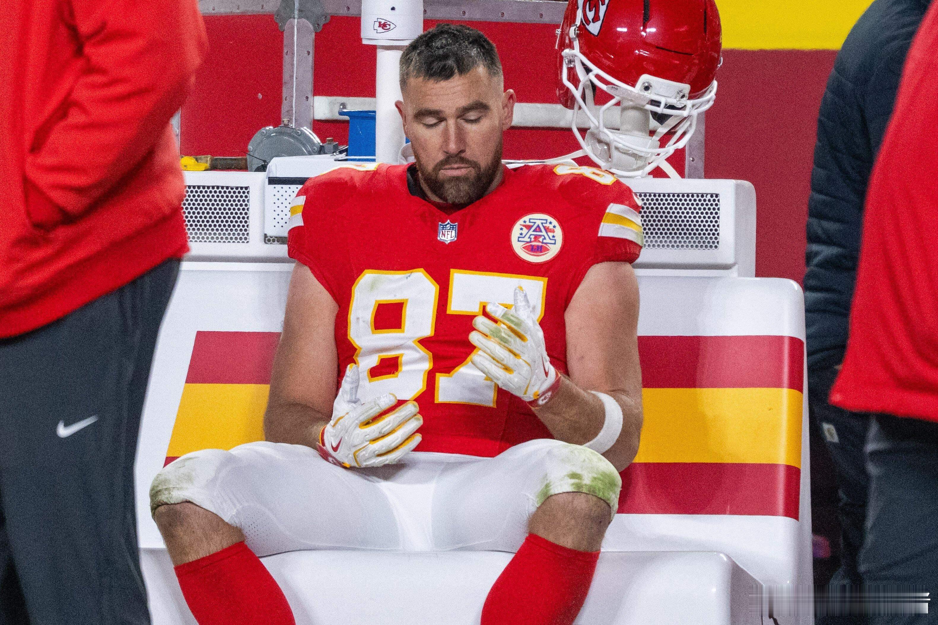 第14周德州人20：10酋长 