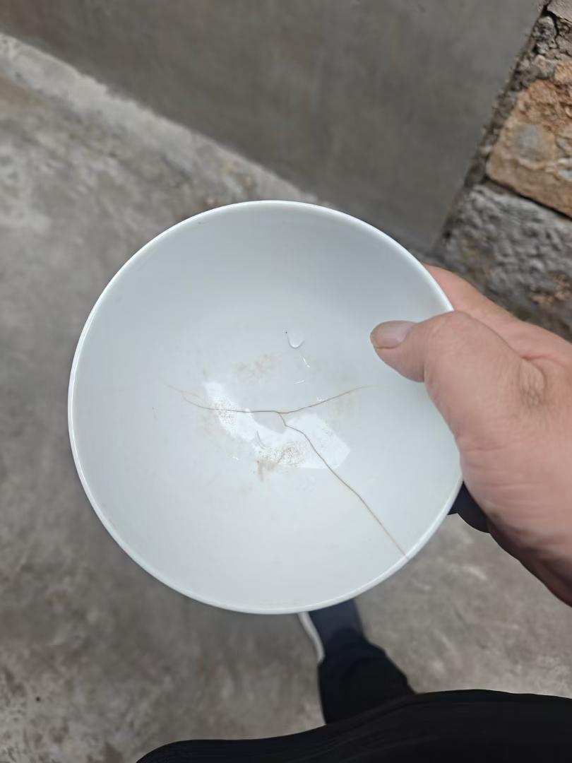 叮～达成成就，37岁无父无母……还是我的知识不够，不能救他们，痛苦
