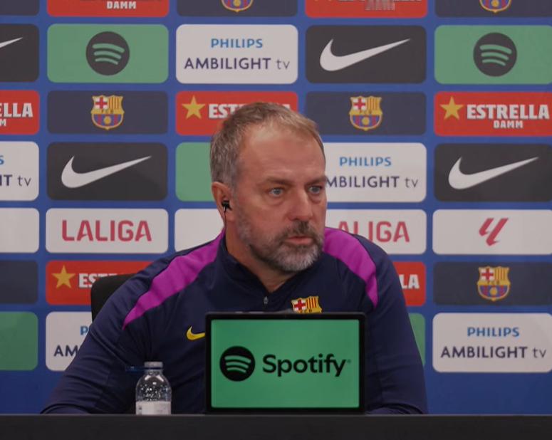 问：我们今天看到特尔施特根和球队一起训练了。您能否解释一下他的恢复情况，他大概什