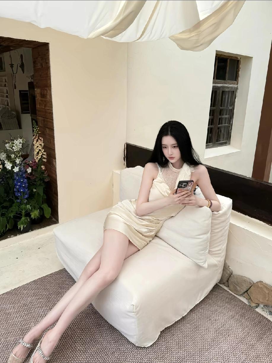 羡慕能得到她的男人美女 高清美女 御姐 你是喜欢御姐风还是温柔风?