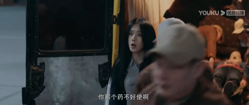 #冯宝宝我的嘴替#我说冯宝宝你要不要这么会说，面对觉得自己很惨的男大学生诉苦，直
