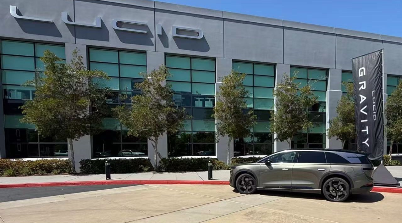 lucid 4月14日，Lucid宣布，大股东沙特公共投资基金（PIF）旗下子公