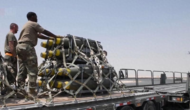 短短72小时，中东这块本就滚烫的土地，再次被三件看似独立实则环环相扣的大事架到了