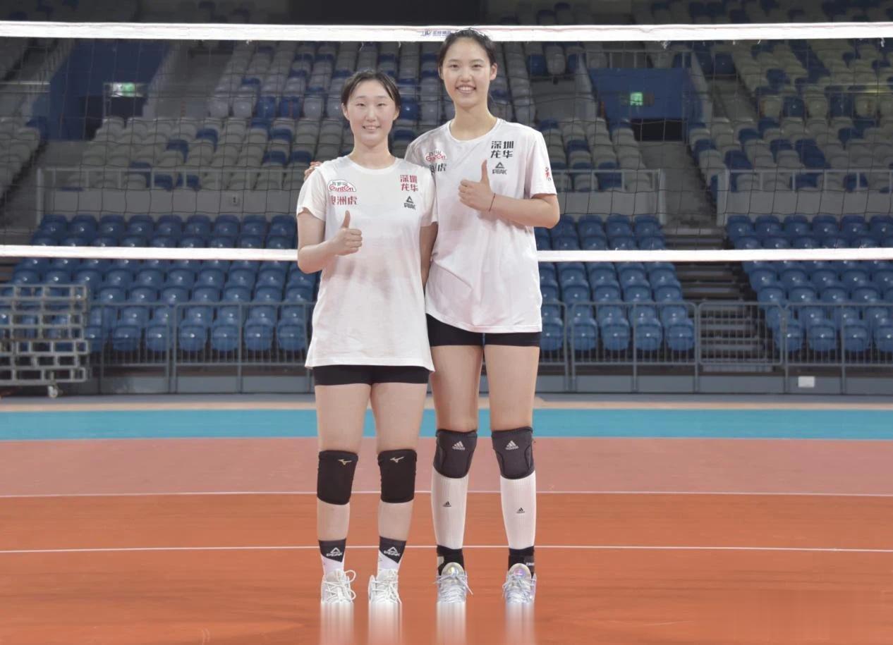 王逸凡率领深圳龙华女排即将对阵由博斯科维奇率领的塞尔维亚女排。
邀请赛将于9月1