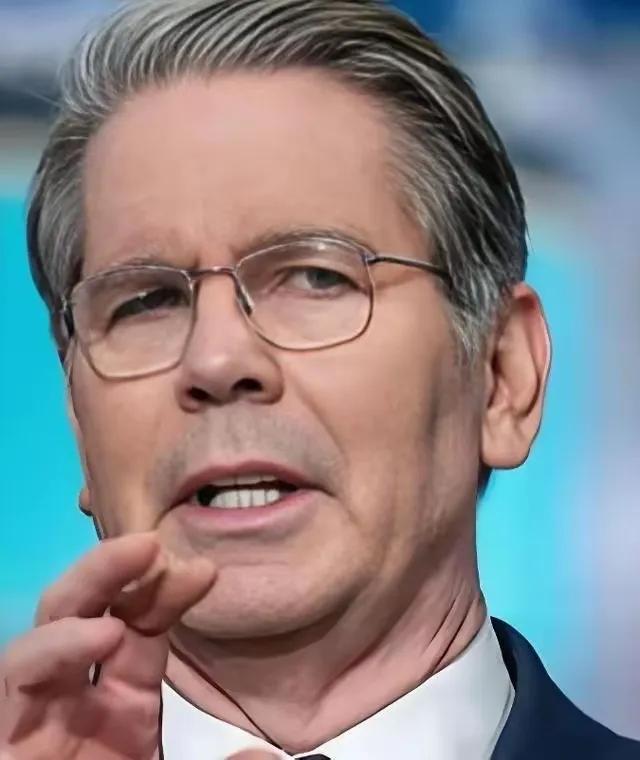 这话听着是不是特别耳熟？像极了菜市场里讨价还价的大妈，手里拎着棵白菜，冲对面喊：