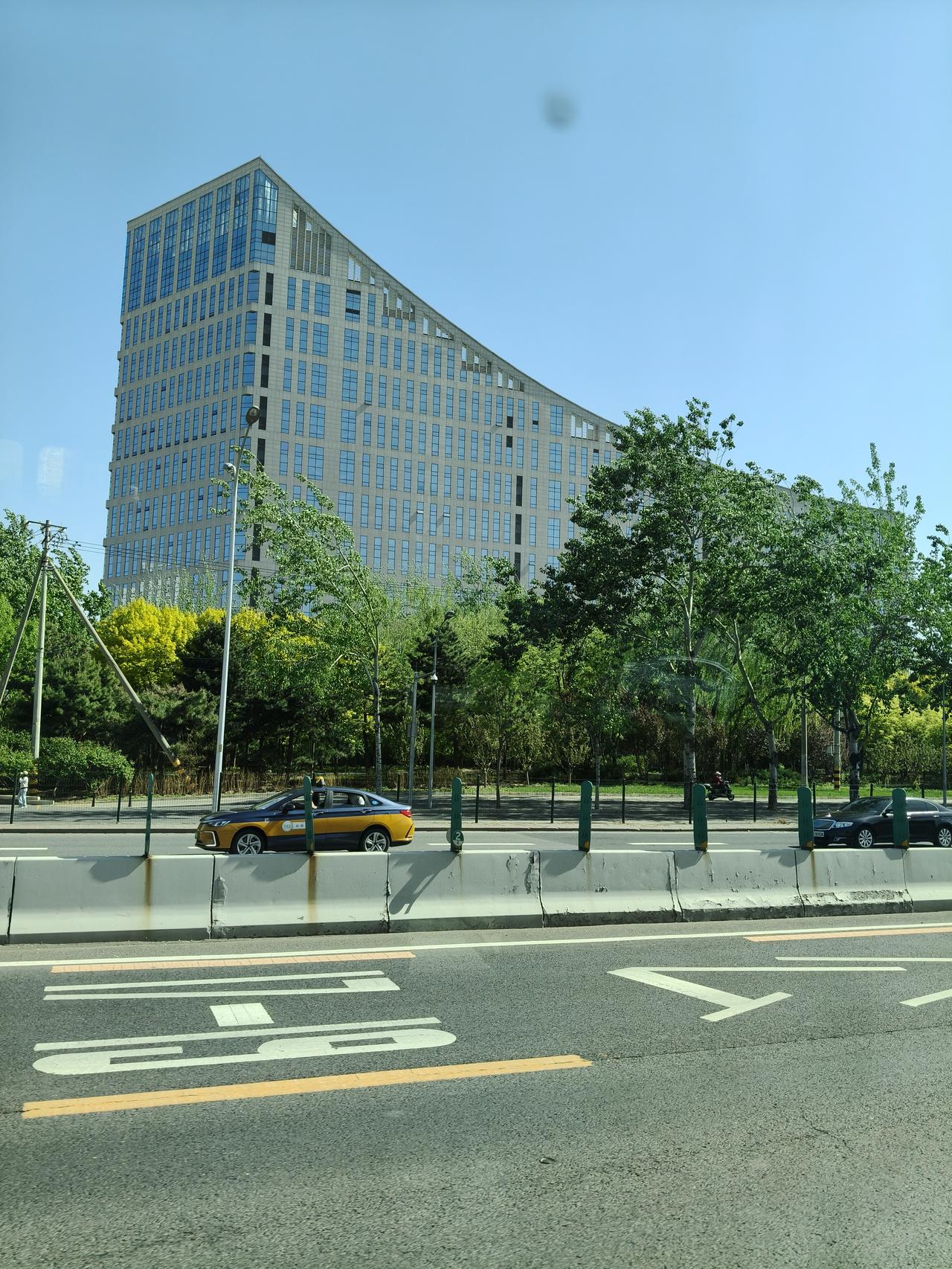 年年顺顺利利，求下联月月平平安安