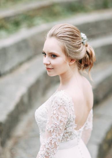 同样是高颜值，为啥国人能轻松欣赏欧美人的五官魅力，接纳西式长相的独特美感，可多数