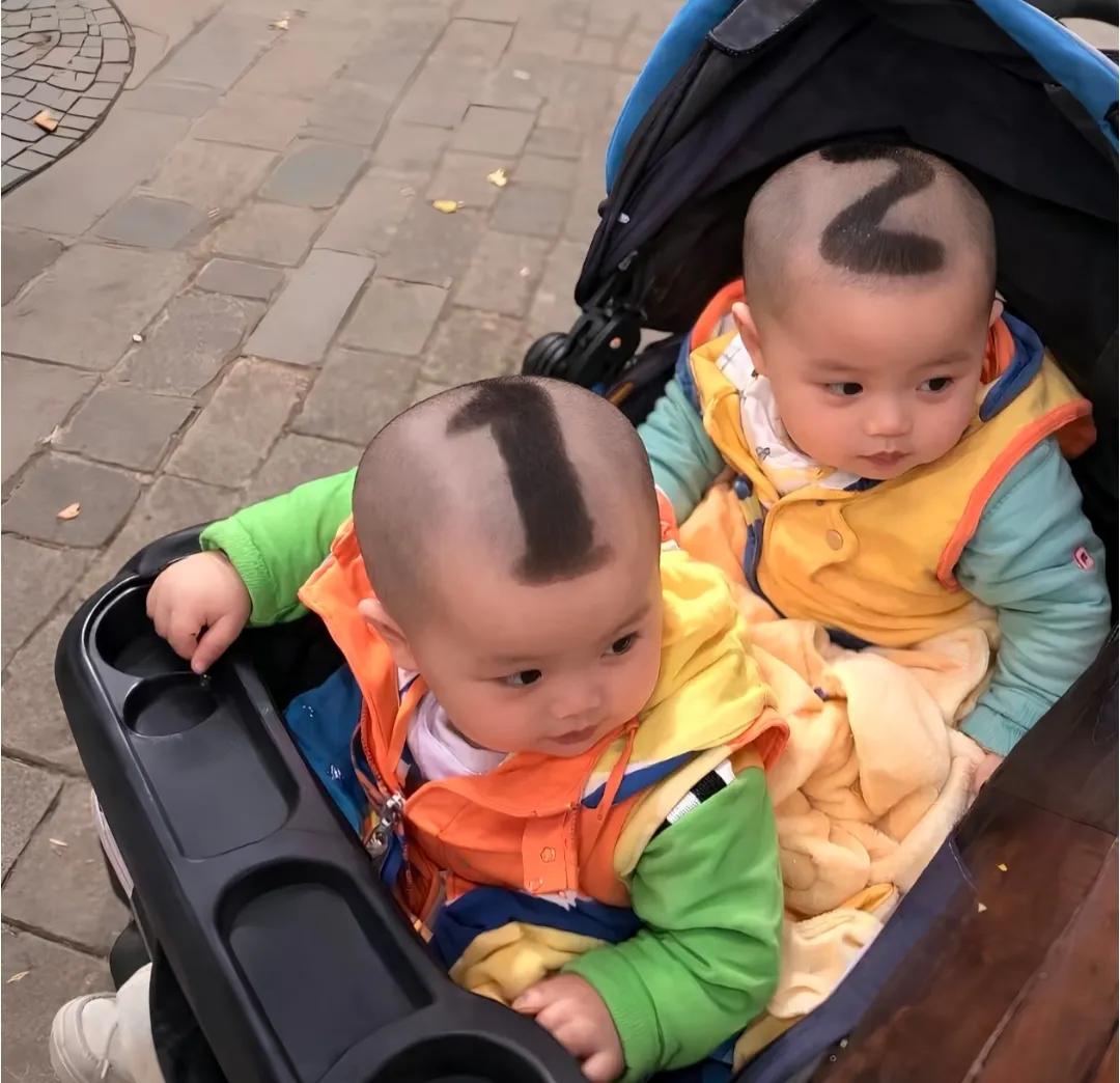 这发型绝了，再也不怕分不清双胞胎了！