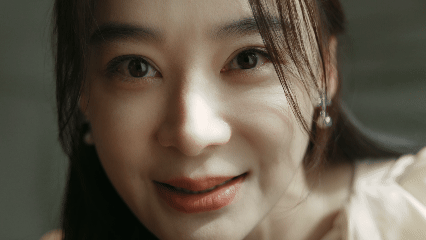 袁姗姗第一次在戏里和所有人撕袁姗姗在她的盛焰撕了所有人 白靓靓就是内娱少有的真恶