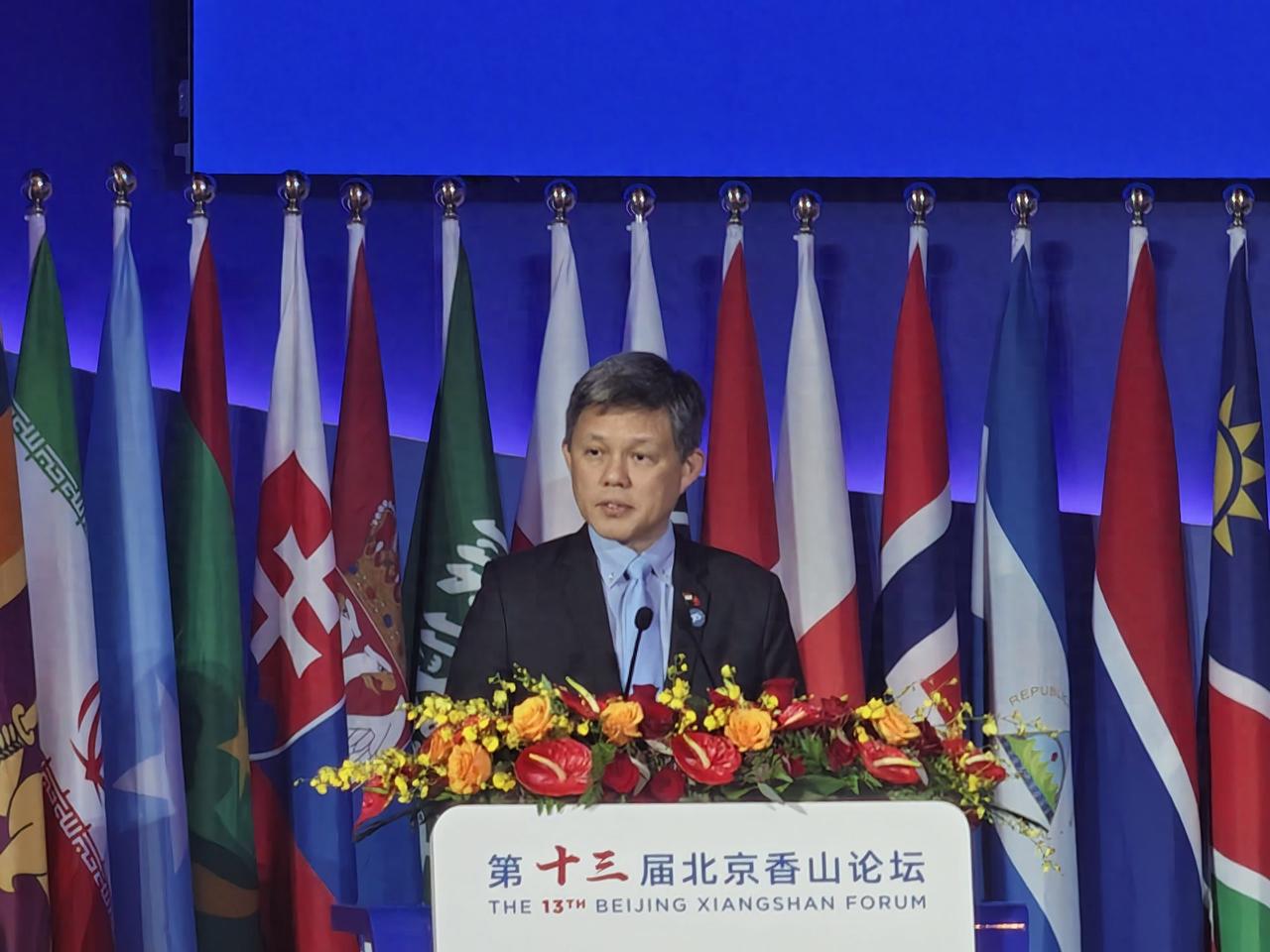 新加坡防长说着一口中文，要中国“以德服人”，有本事对美国说去。今年北京香山论坛上