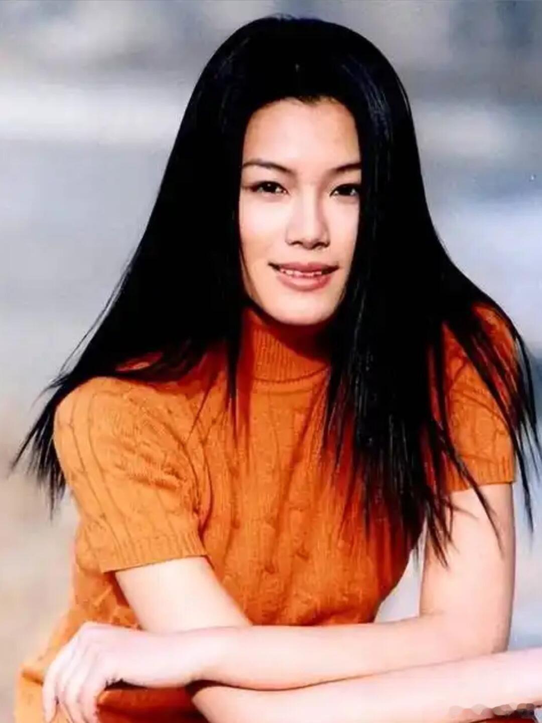 于娜回应人生高光时刻21天重养自己体谅她当年因身体退圈的无奈，也为如今回归喝彩 