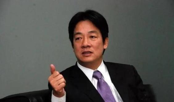 赖清德傻眼了！王世坚曾在民进党中常会上当着赖清德的面支了一招，话还没说完，赖清德