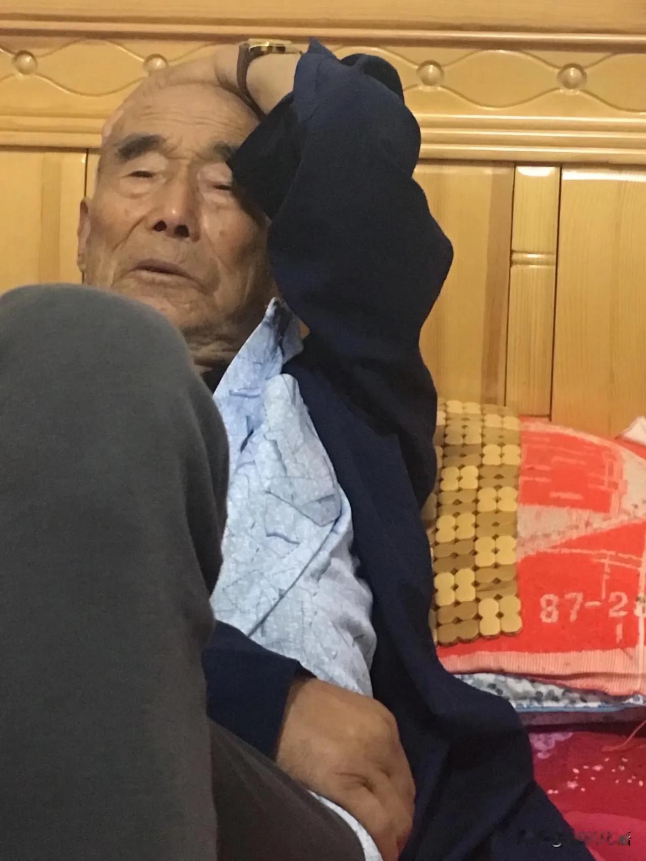 #分享一句近期最有感触的话#t
我岳父常说的一句话：人总是要死的，活着没有什么大