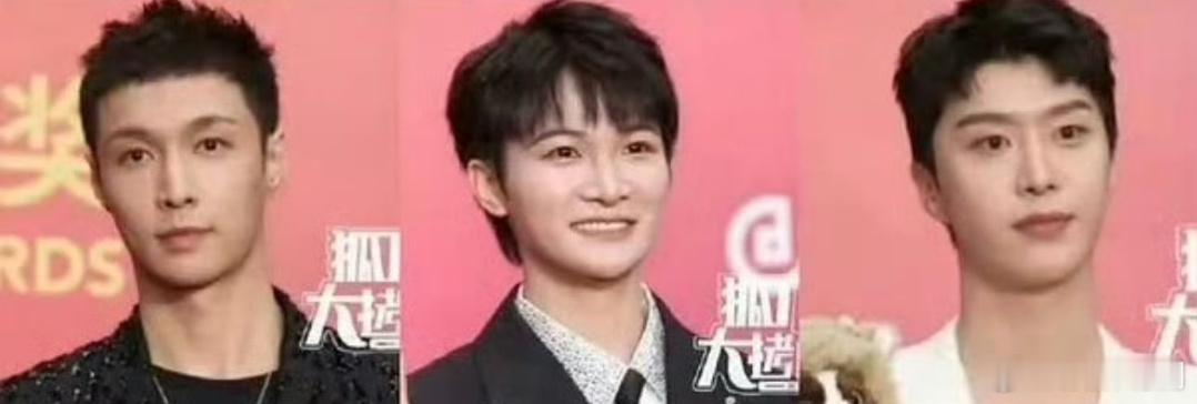 怎么感觉范丞丞和张艺兴还不如周深长得好看 ​​​