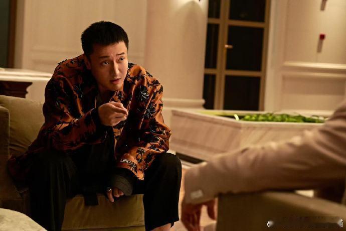 王传君说王鹤棣对自己不满意 王传君桃花坞的友谊王传君聊披哥心路，和王鹤棣武大靖聚