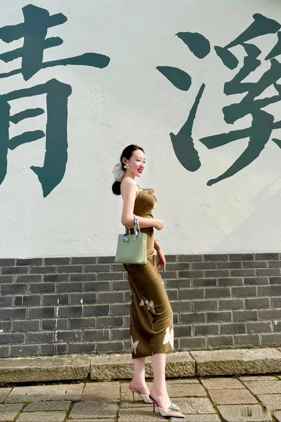 青溪古韵，漫步时光
