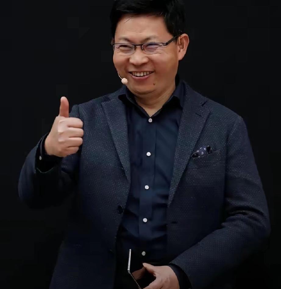 【余承东的新职位传递了华为重大信息】
​9月29日，华为公司任命余承东为华为产品