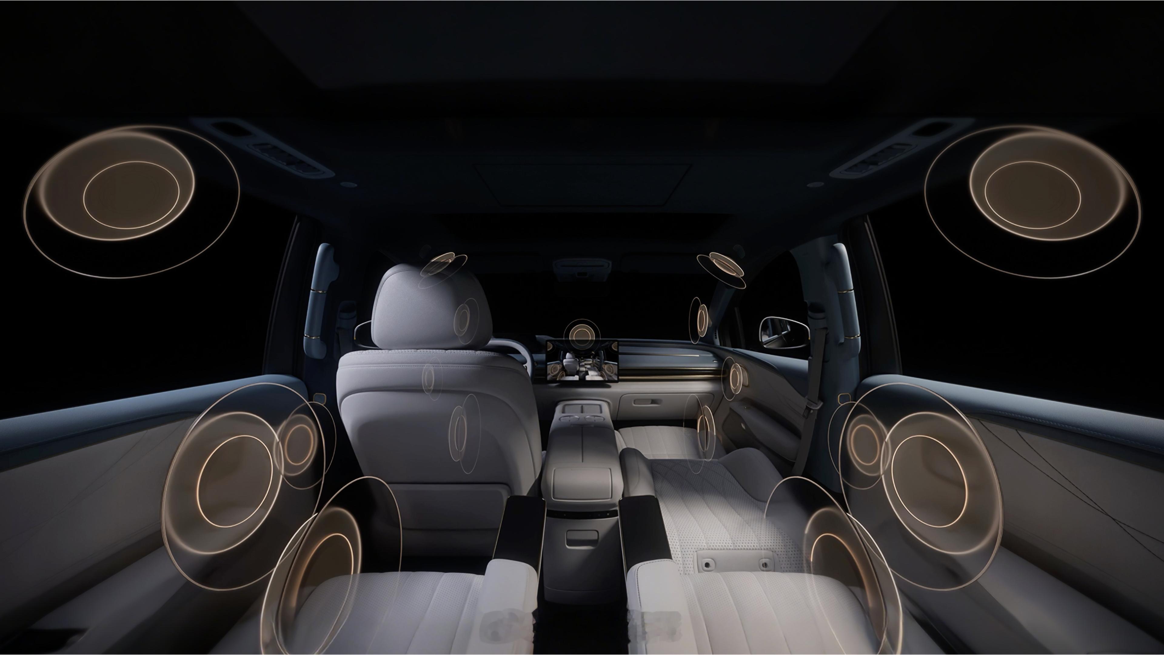 2026广汽科技日 广汽在番禺总部发布「科技向心」技术体系，集中展示其在电动化与