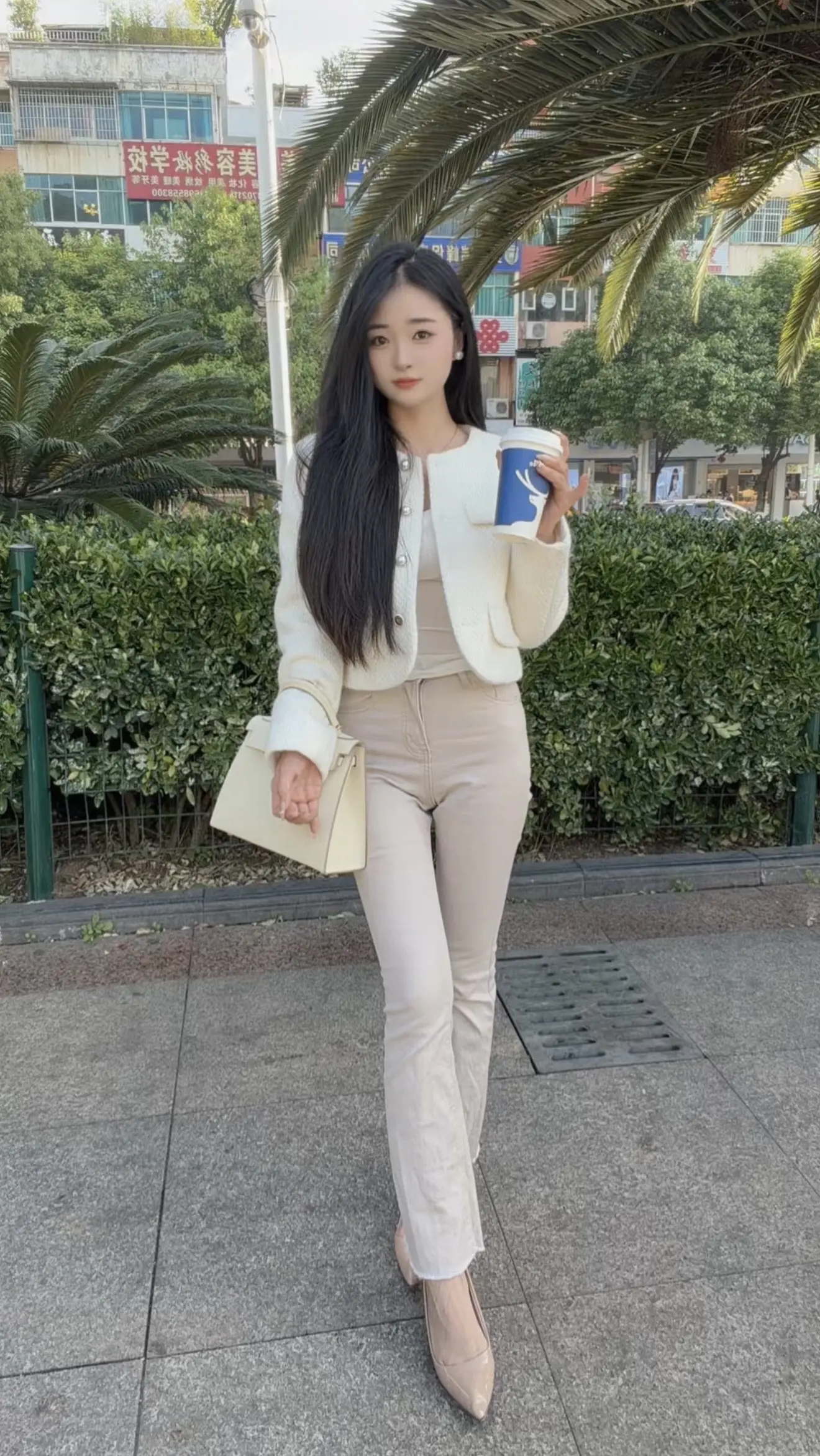 奶茶一杯快乐加倍