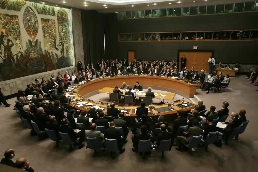 美国在联合国安理会“三个受够了”的发言，把世界给整不会了！北约小弟也惊呆了！这还