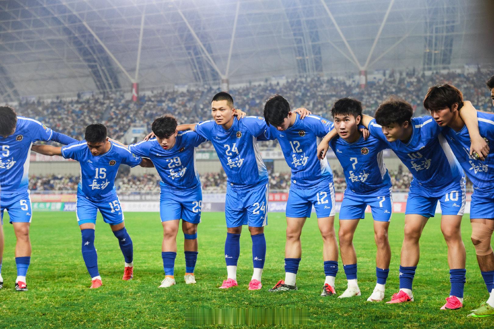 【湘超长沙队绝平岳阳队】9月26日晚，2026湘超联赛第八轮，湘超长沙队客场对阵