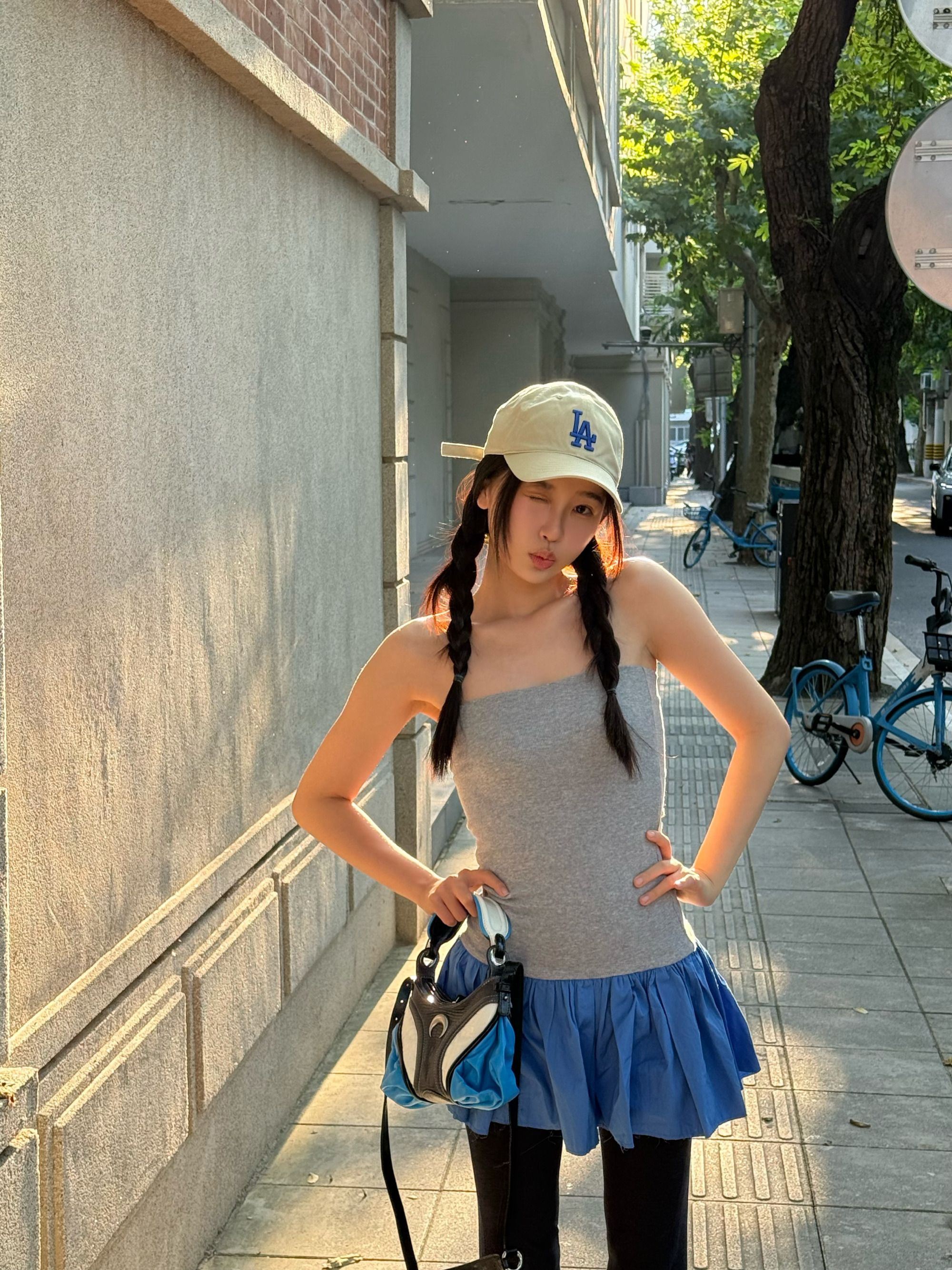 我们书欣就是辣妹身材萌妹脸蛋[女孩儿] ​​​