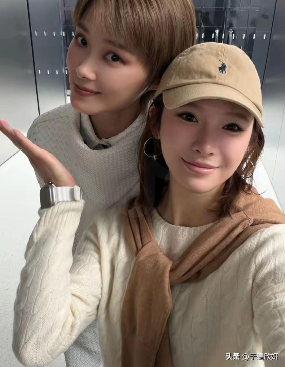 吴艳妮追星李宇春成功，这是什么梦幻联动！
 
谁的青春DNA狠狠动了！📸 田径