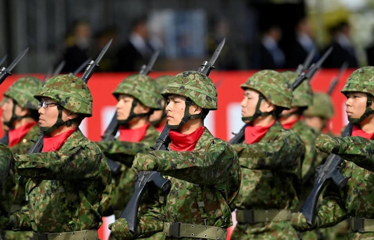 日本这次教科书又改得离谱，3月24日文部科学省直接把钓鱼岛写成日本“固有领土”，