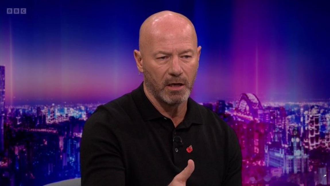 这回我赞同希勒希勒回应卡拉格批评萨拉赫拒绝接受采访一事："卡拉格指责萨拉赫回避媒