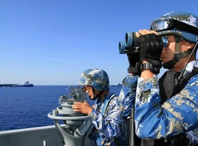 解放军军演逼近台岛，美国反应出乎意料！台海局势悄然生变
 
12月29日，解放军