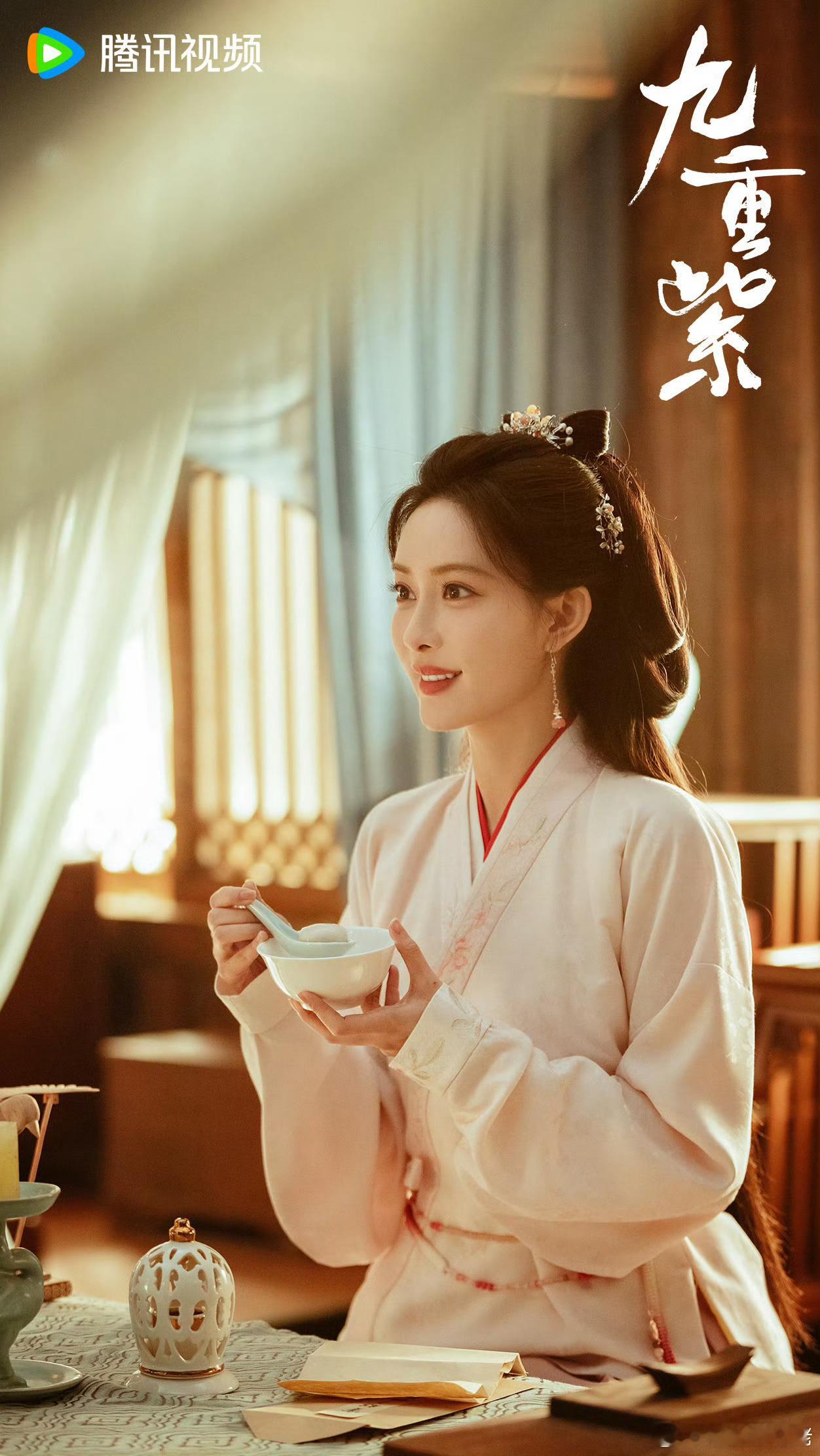 要说90花赛道，孟子义和陈都灵挺相似的，都是靠着复仇赛道女频古偶被平台捧起大女主