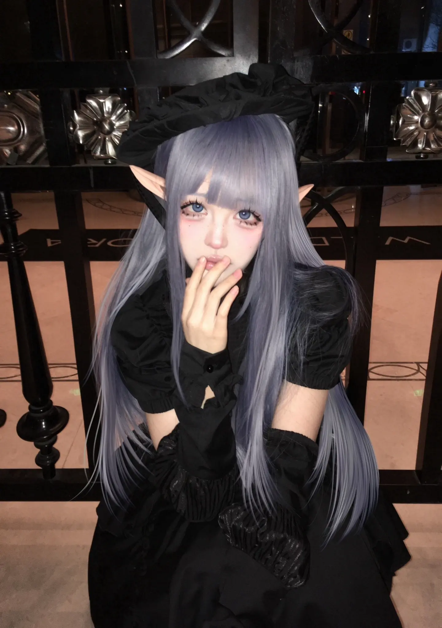 为什么我的粘土和你们不太一样…＞_＜又丑又可爱…
 
洋娃娃