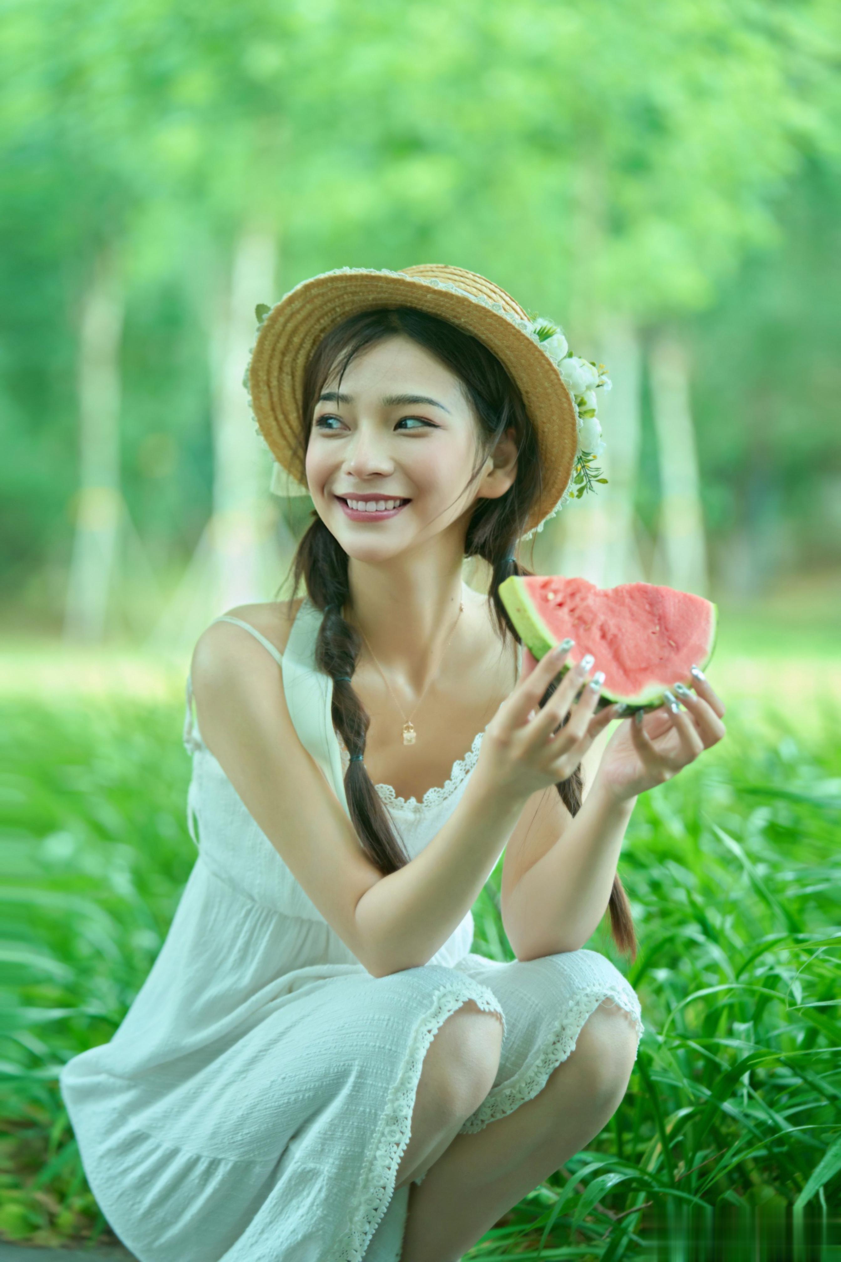 一些美美生活✔大口吃瓜 清凉一夏一起做个吃瓜女孩吧～ ​​​