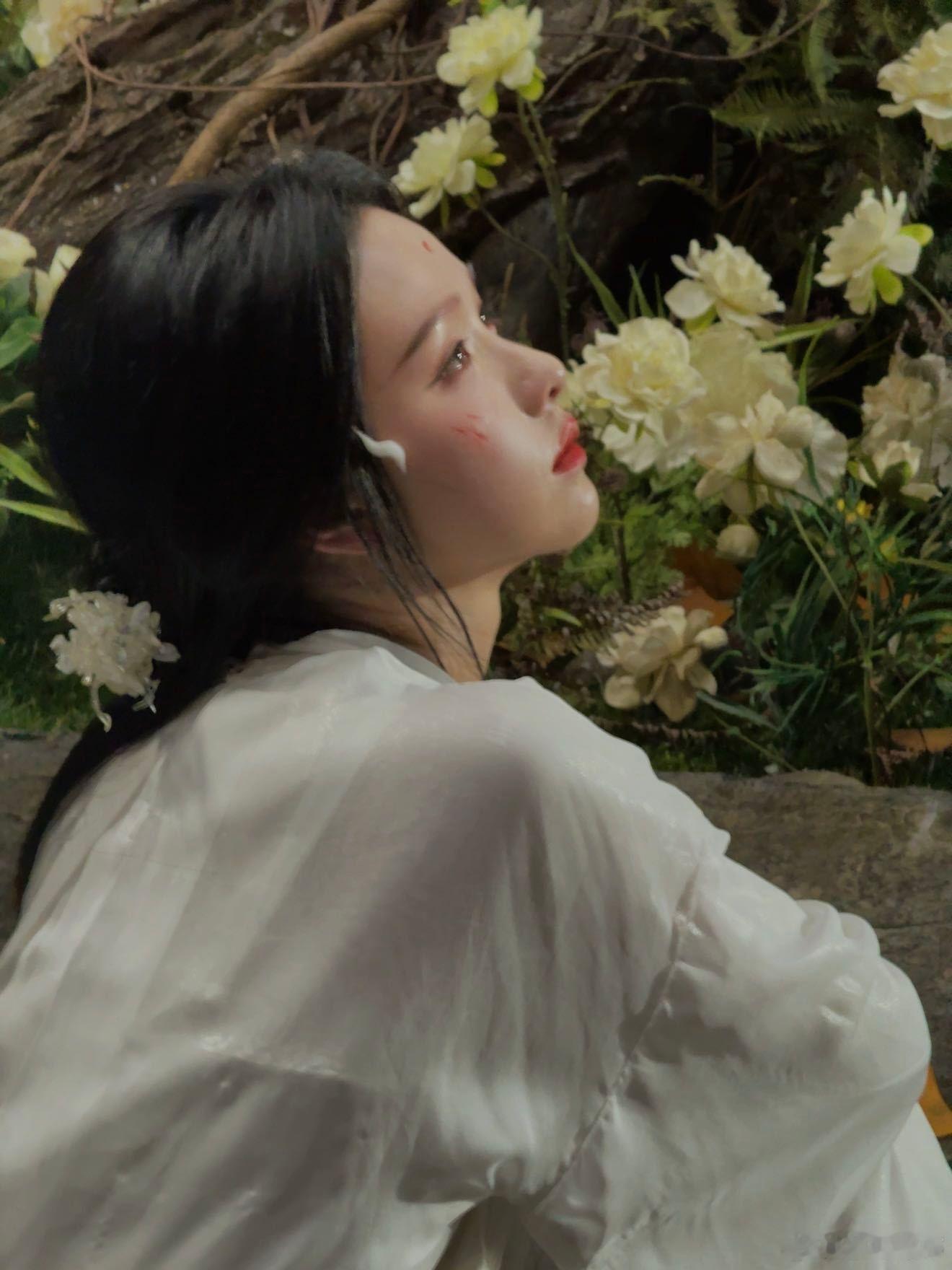 陈都灵月鳞绮纪收官长文 《月鳞绮纪》圆满收官，陈都灵的长文满是诚意，她用心对待每