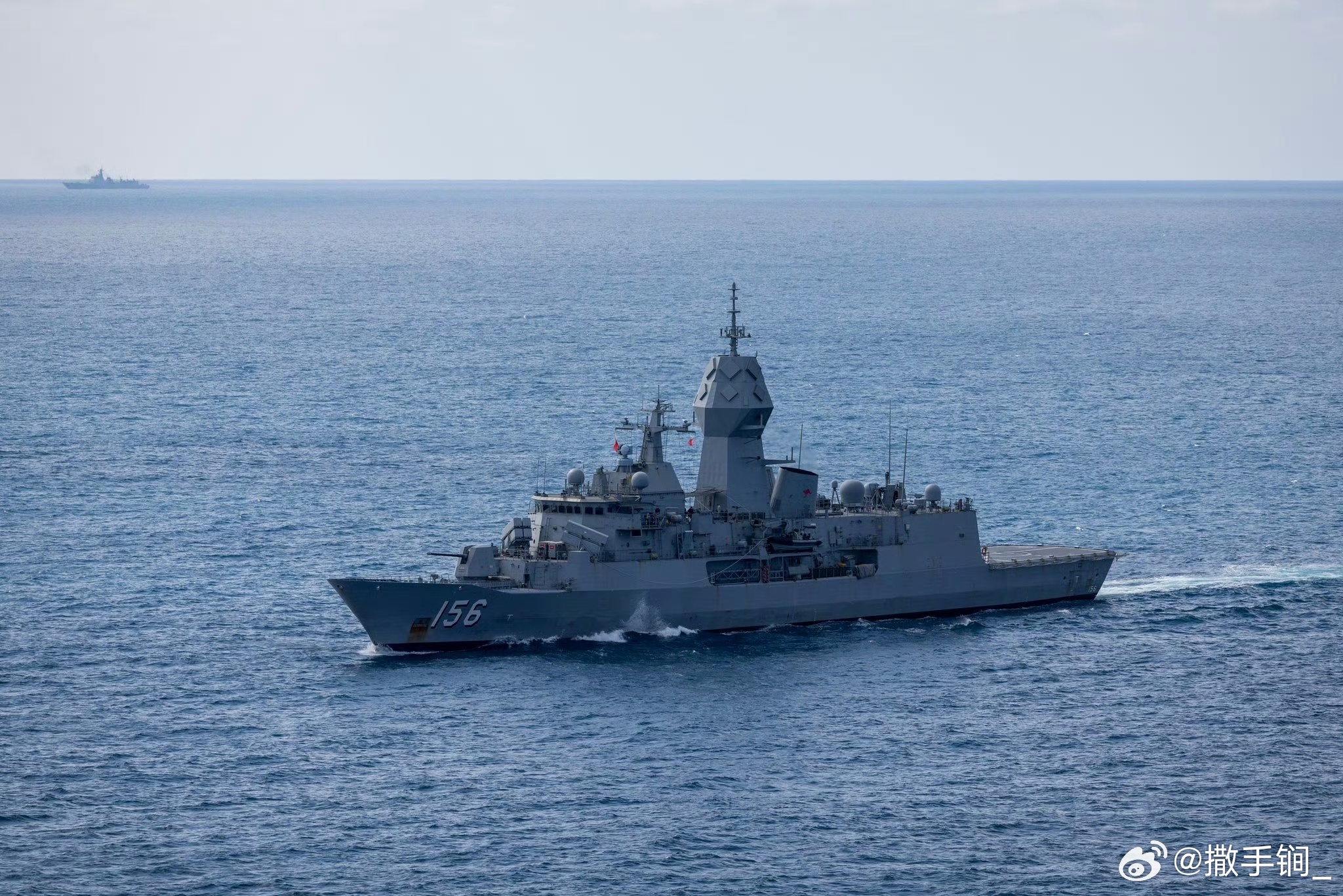 澳大利亚海军156“图文巴”号护卫舰自2月21日过航台湾海峡后，一直在东海活动，