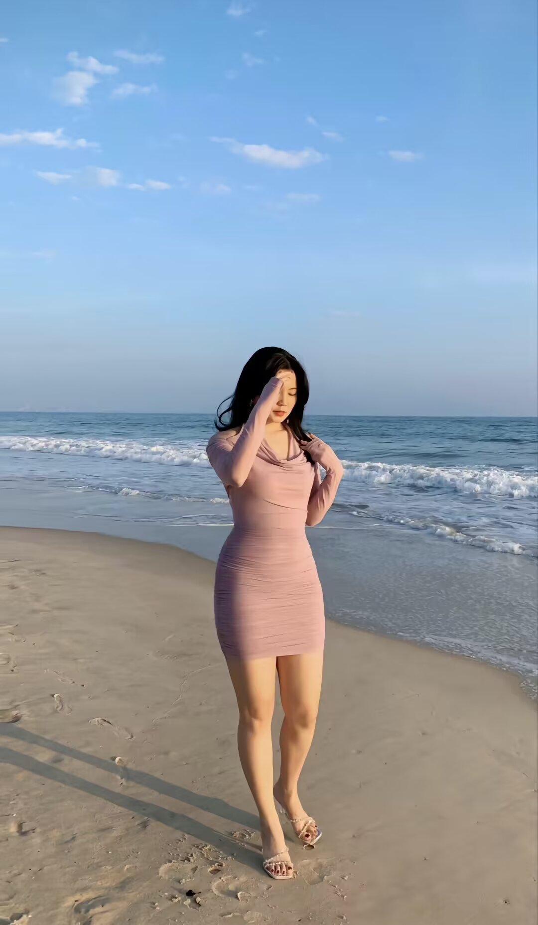 世界上最让人底气十足的， 不是尊重与平等，而是被偏爱......