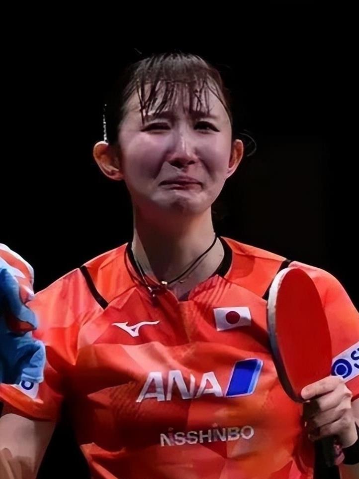 超级大冷门！4-0，吊打日本早田希娜，小将蒯曼气势如虹！2025WTT香港总决赛