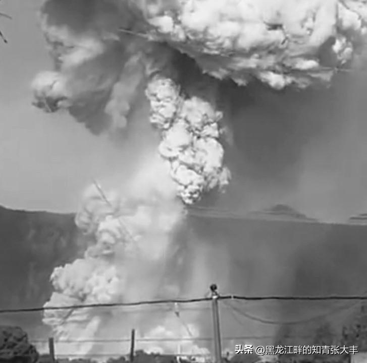 湖南浏阳盛产烟花爆竹的年代很久了，二十世纪五六七十年代，吉林省长春市年节卖的鞭炮
