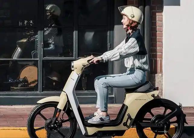 为何发达国家的人很少骑电动车？不夸张的说，你只要敢停在外面，几分钟就能给你顺走！