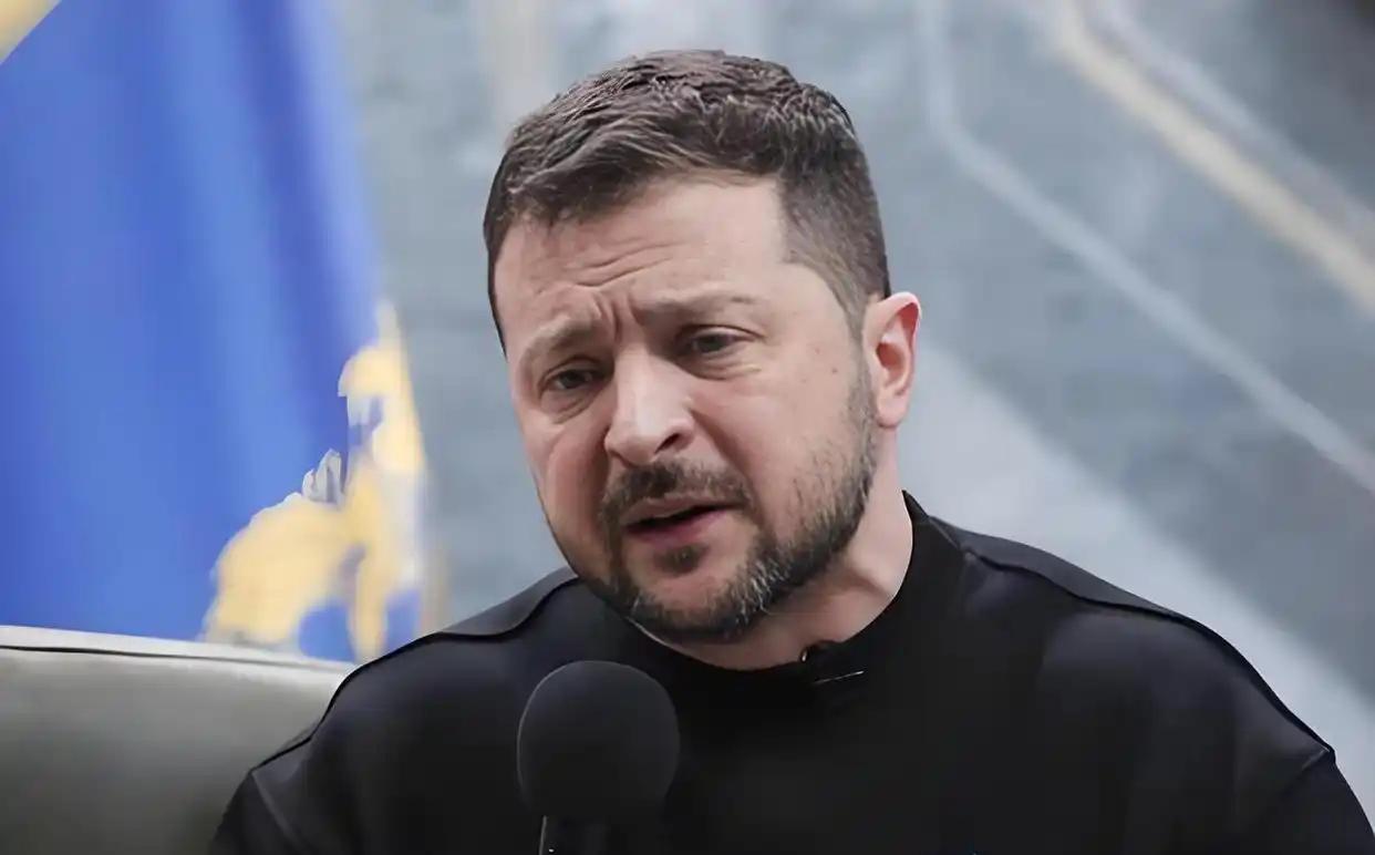 乌克兰总统泽连斯基突然宣布说：乌克兰和盟友要在七到十天内搞定停火计划，还直接向美